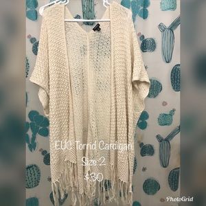 Torrid short sleeve cardigan